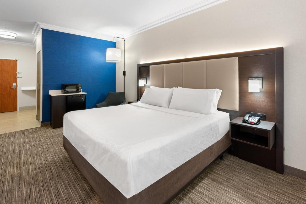 Holiday Inn Express & Suites Klamath Falls Central By Ihg Eksteriør billede