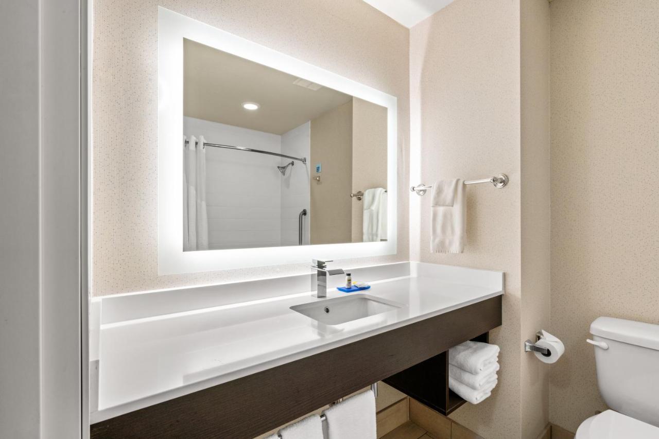 Holiday Inn Express & Suites Klamath Falls Central By Ihg Eksteriør billede