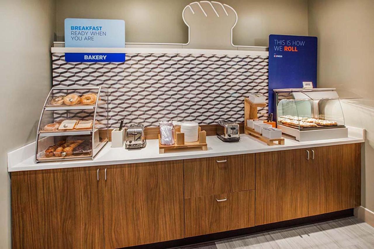 Holiday Inn Express & Suites Klamath Falls Central By Ihg Eksteriør billede